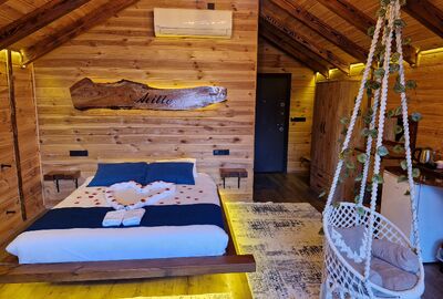 Queen Suit Jakuzili Balayı Bungalovu