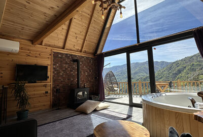 Vadi View Dubleks Jakuzili Bungalov