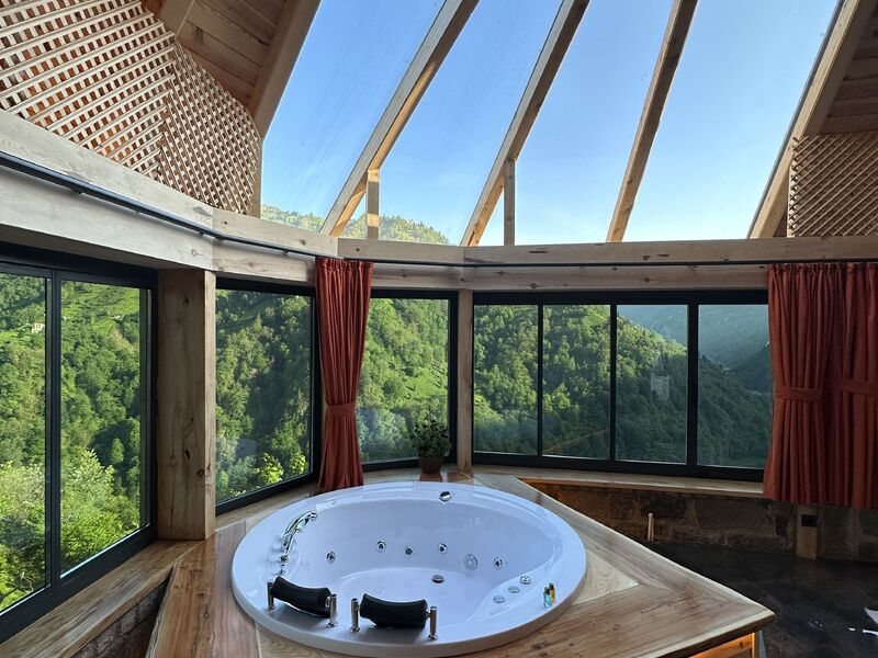 Loresima Dağ Evleri